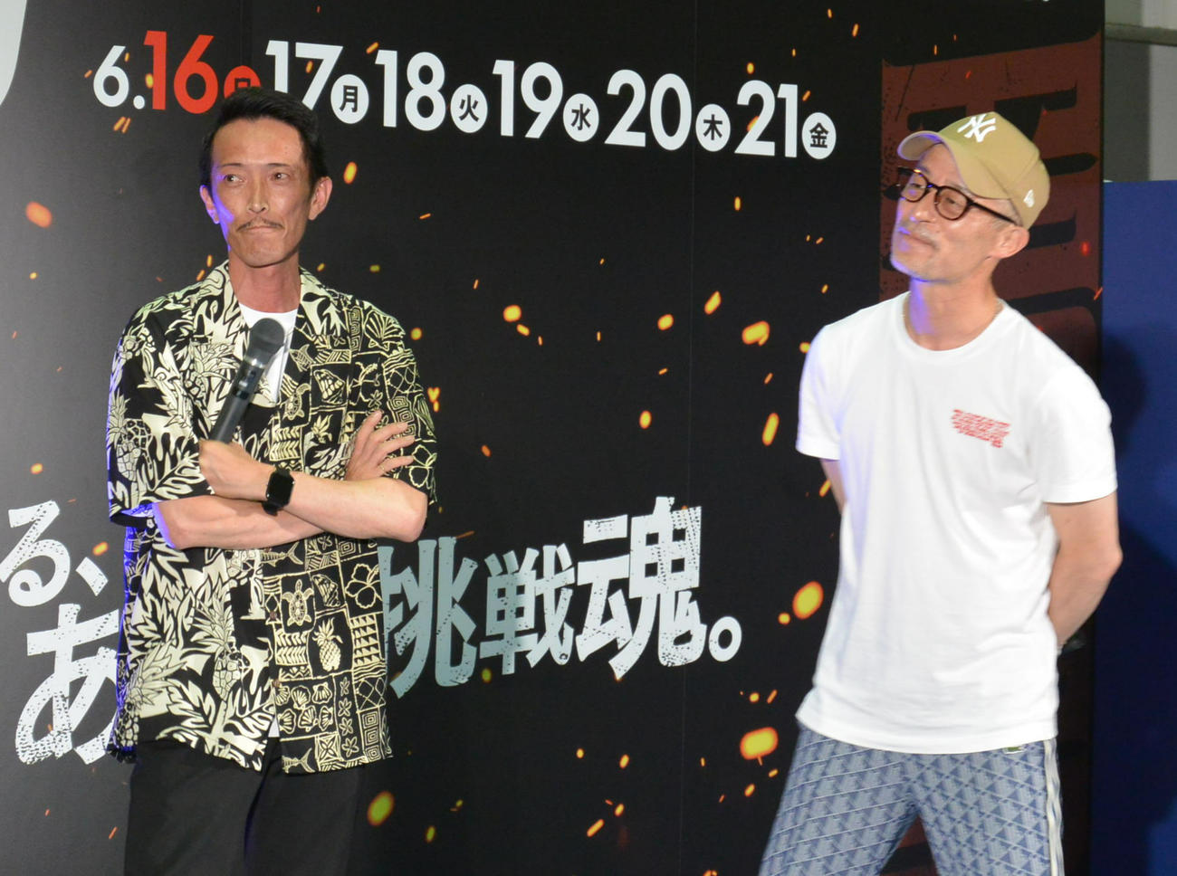 ポンコツ会トークショーで登壇した森高一真（左）と林恵祐