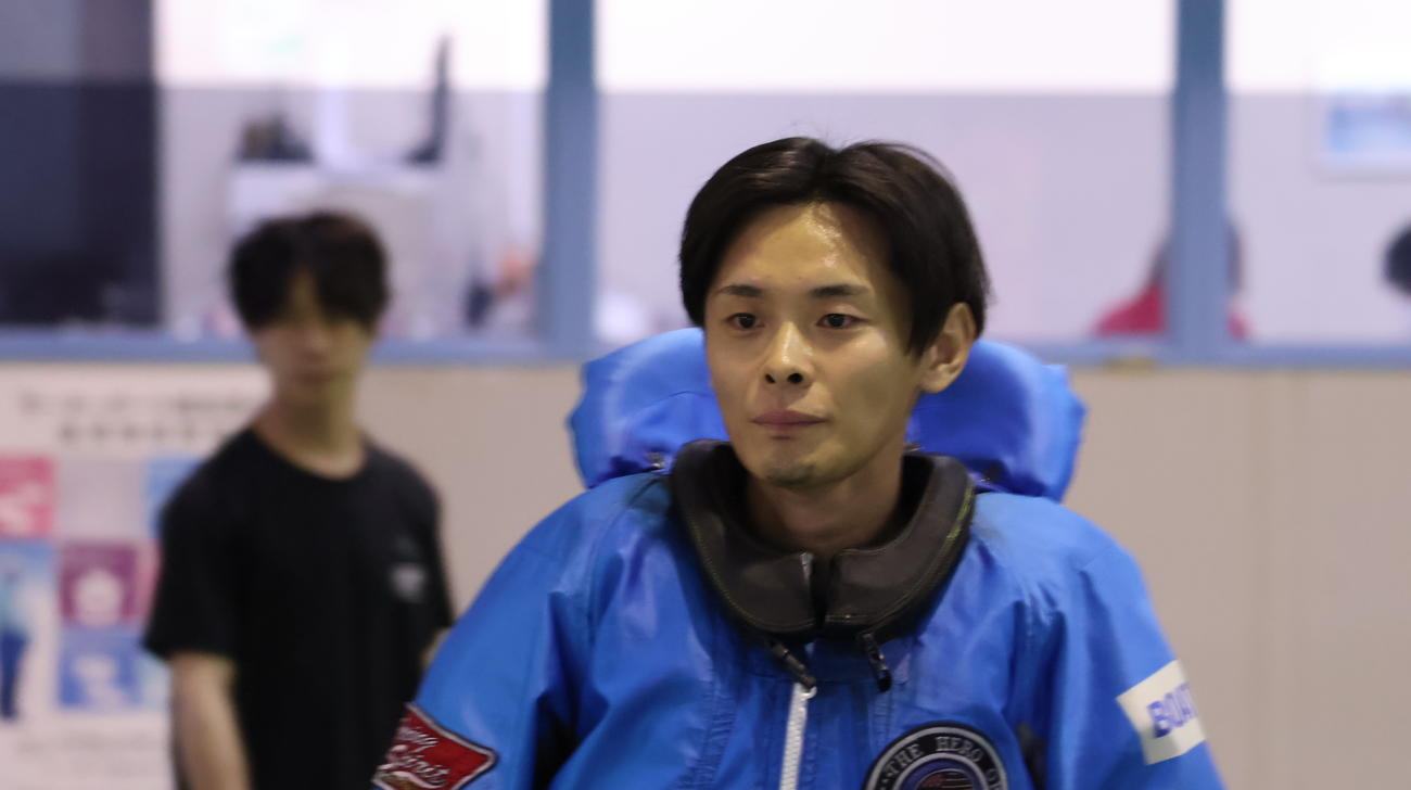 準優10R、5コースから差した黒井達矢がイン渡辺和将を破って白星を飾った