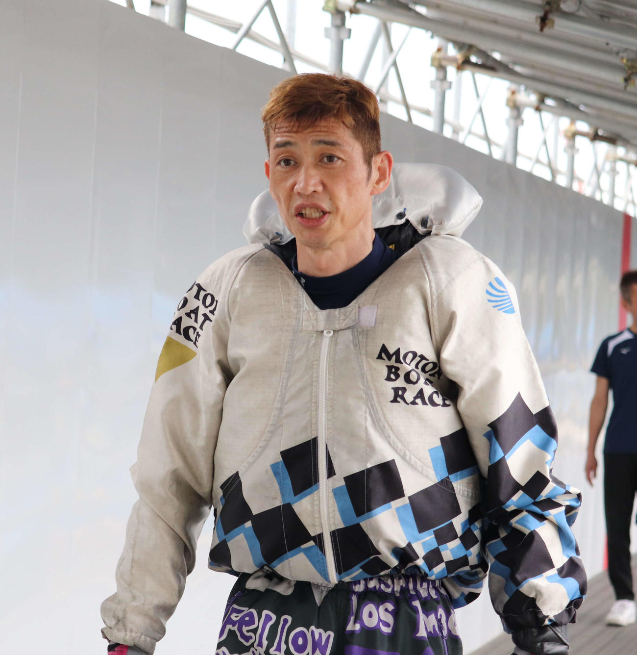 山本寛久が強気の運びでイン吉田俊彦を脅かす