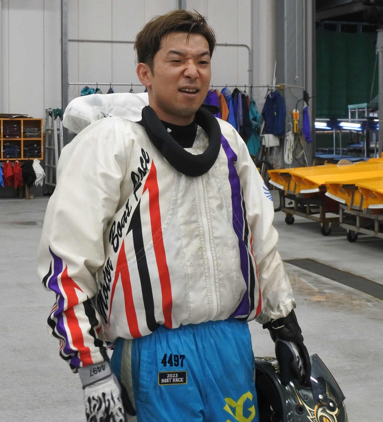 優勝した桑原悠は緊張から解放され、疲労感を隠せなかった