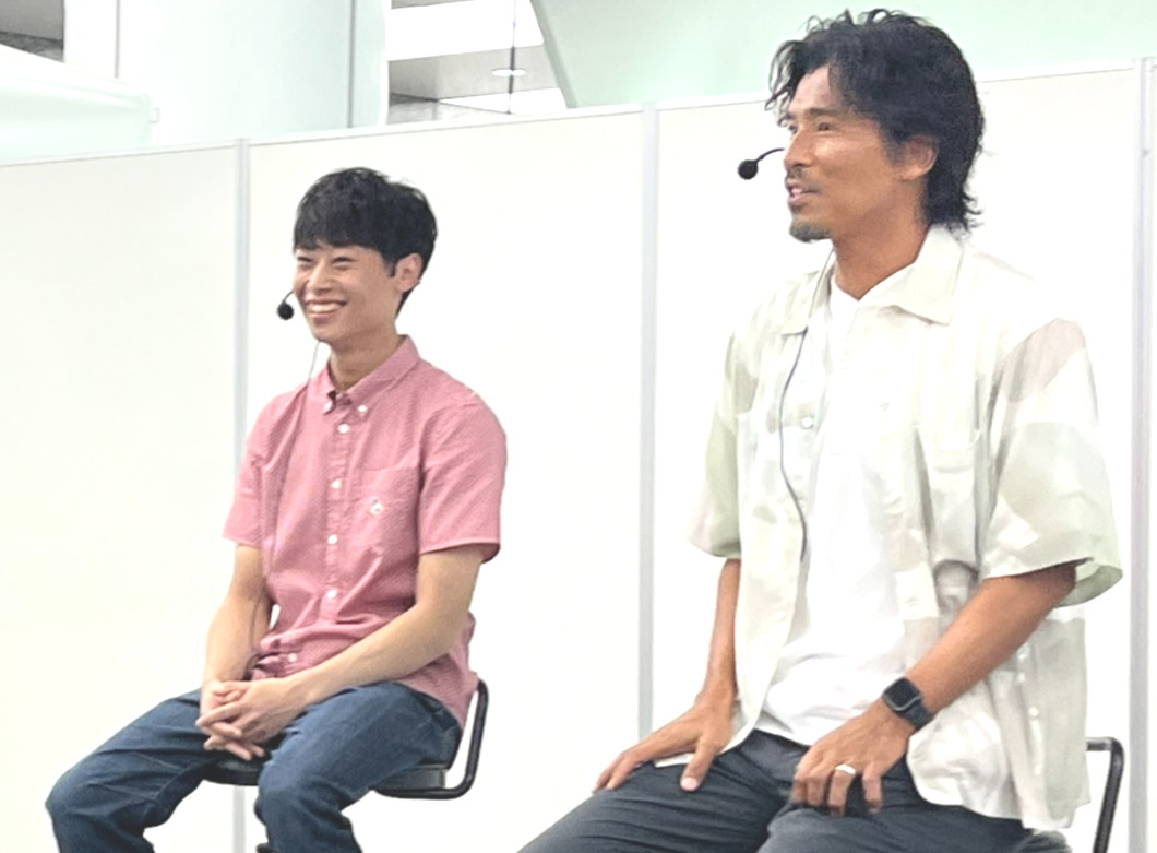 イベントで対談する石本裕武（左）と中沢佑二さん
