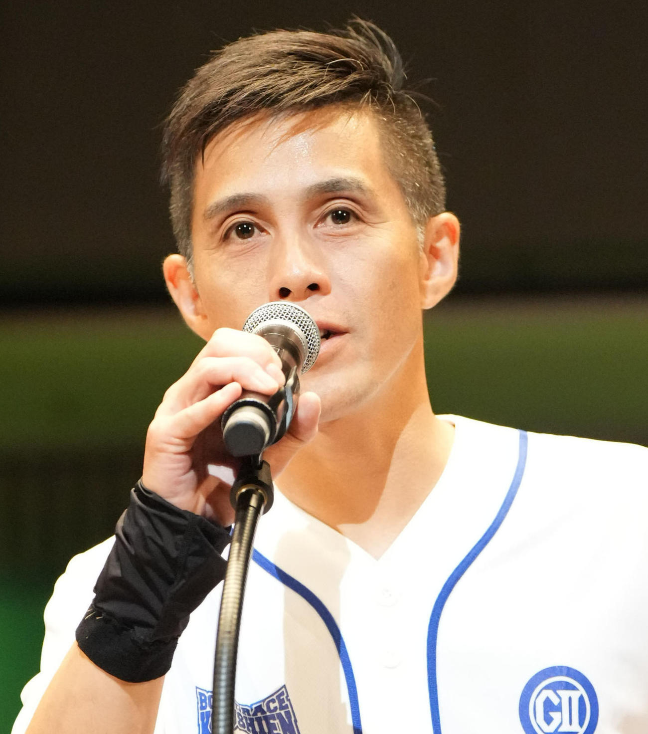 G2第6回全国ボートレース甲子園「1日目」　オープニングセレモニーであいさつをする菊地孝平（撮影・森本幸一）＝2024年7月10日、ボートレース津