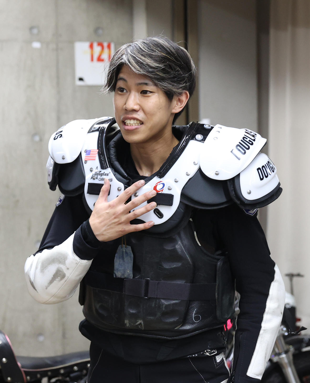 予選6Rで1着の長田稚也（撮影・柴田隆二）