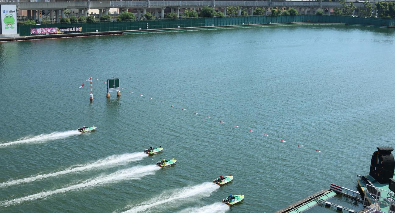 9R後に優勝戦の特訓は2本行われて、やや強めのホーム向かい風が吹いていた