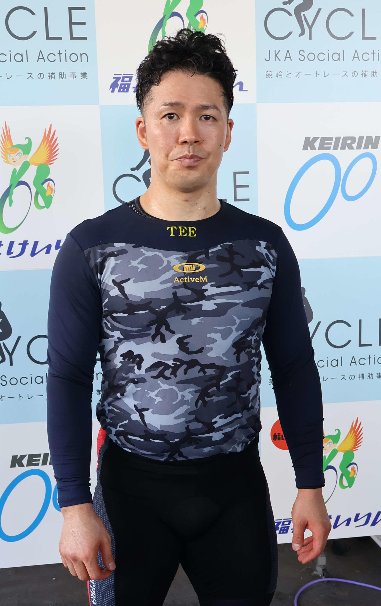 小森貴大が師匠・市田佳寿浩氏の冠大会で奮戦する（撮影・山田敏明）