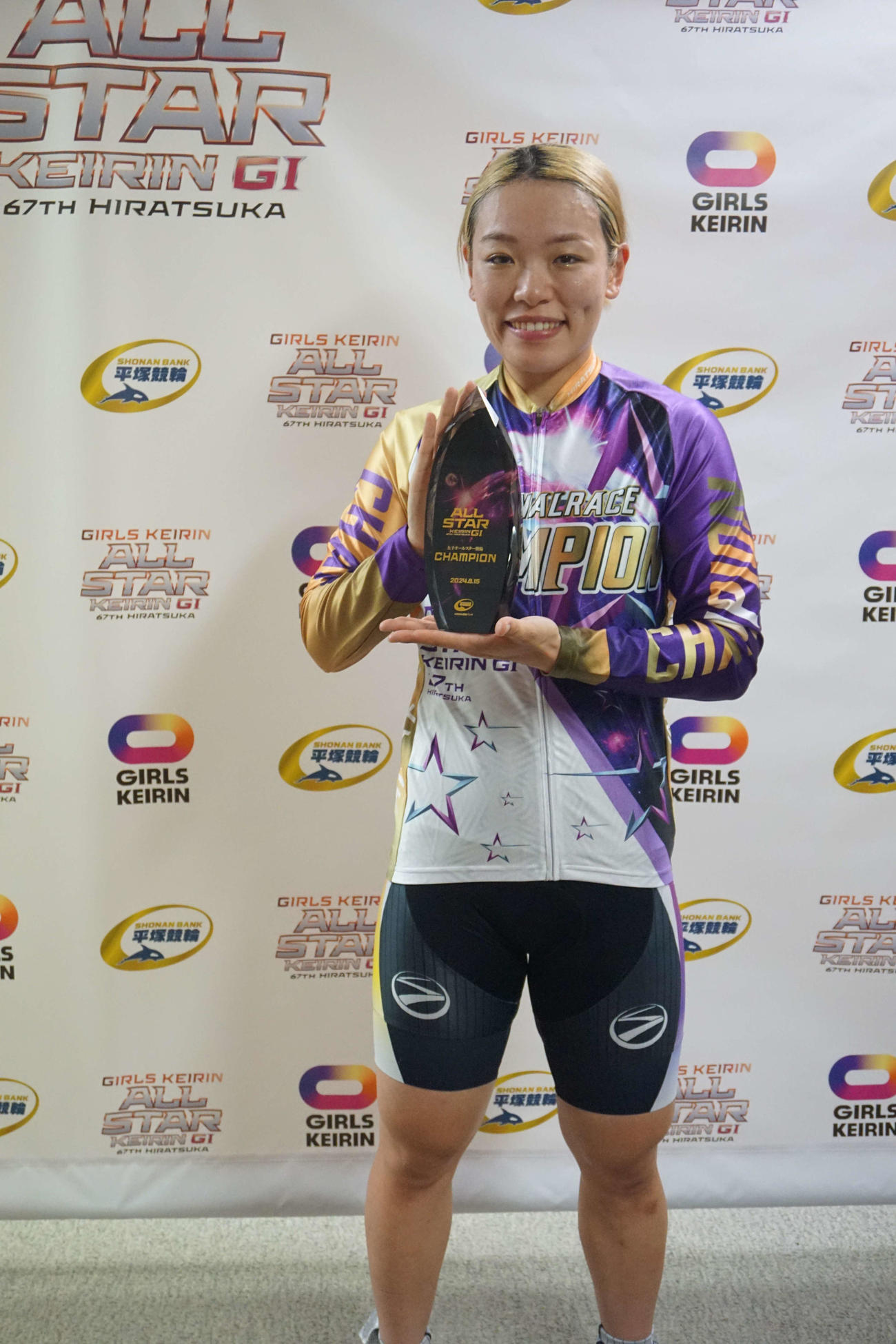 ガールズ決勝は佐藤水菜が力の違いを見せつけた（撮影・松井律）