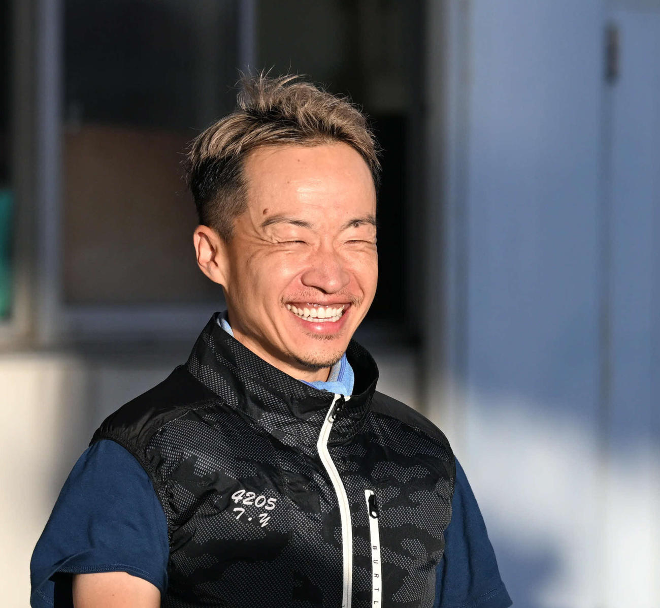 さすがの仕掛けを見せる山口剛