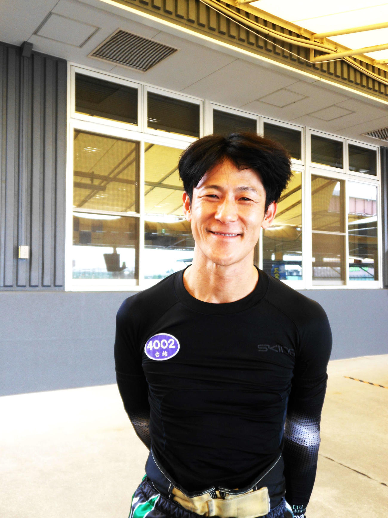 低勝率機を手にした地元の古結宏だが、手応えに笑みがこぼれた。
