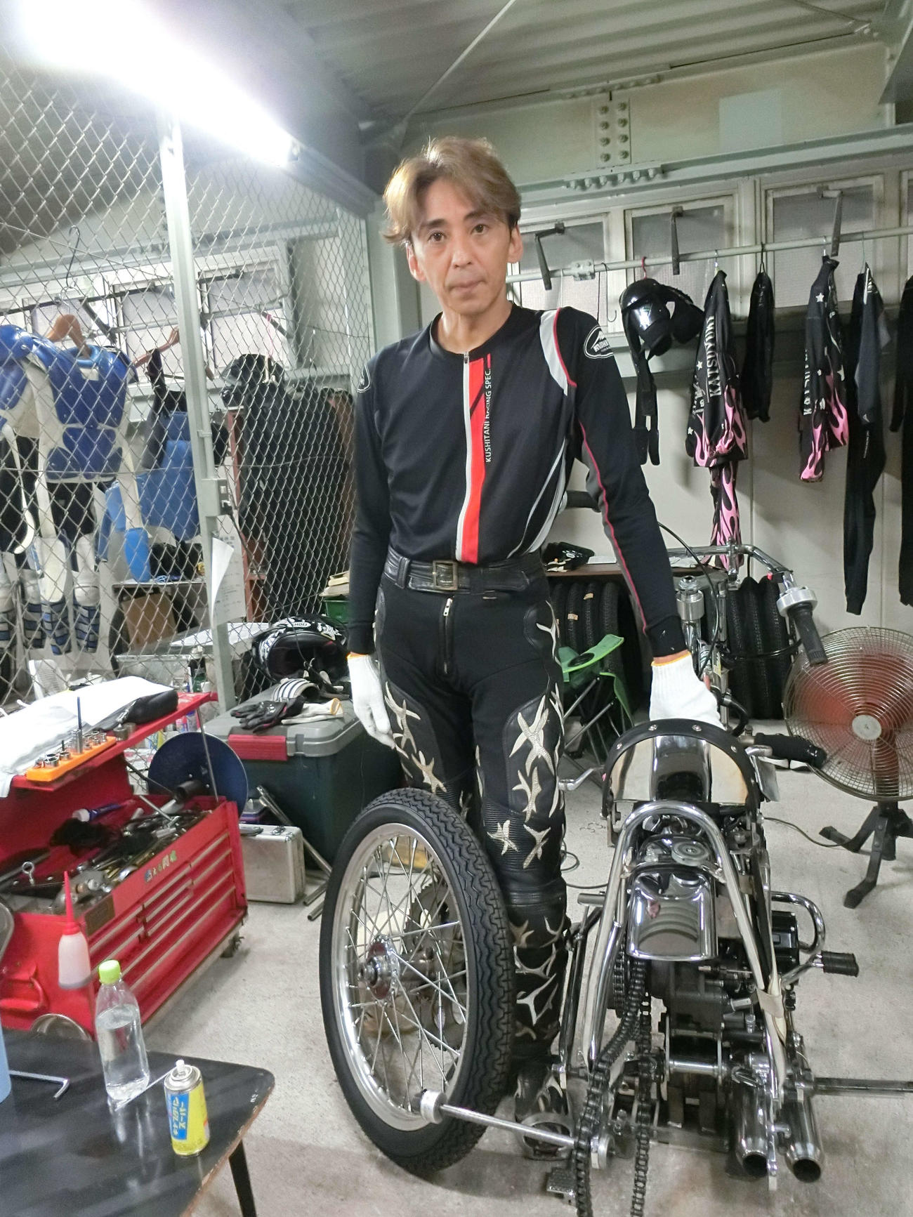 森且行はタイヤの跳ねに苦戦しながらも勝負駆けを決めた（撮影・海老原実）