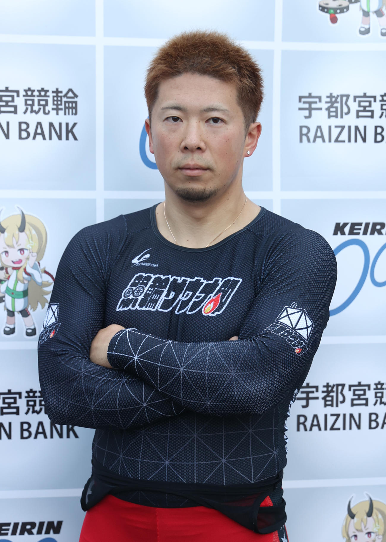 ポーズを決める深谷知広（撮影・柴田隆二）