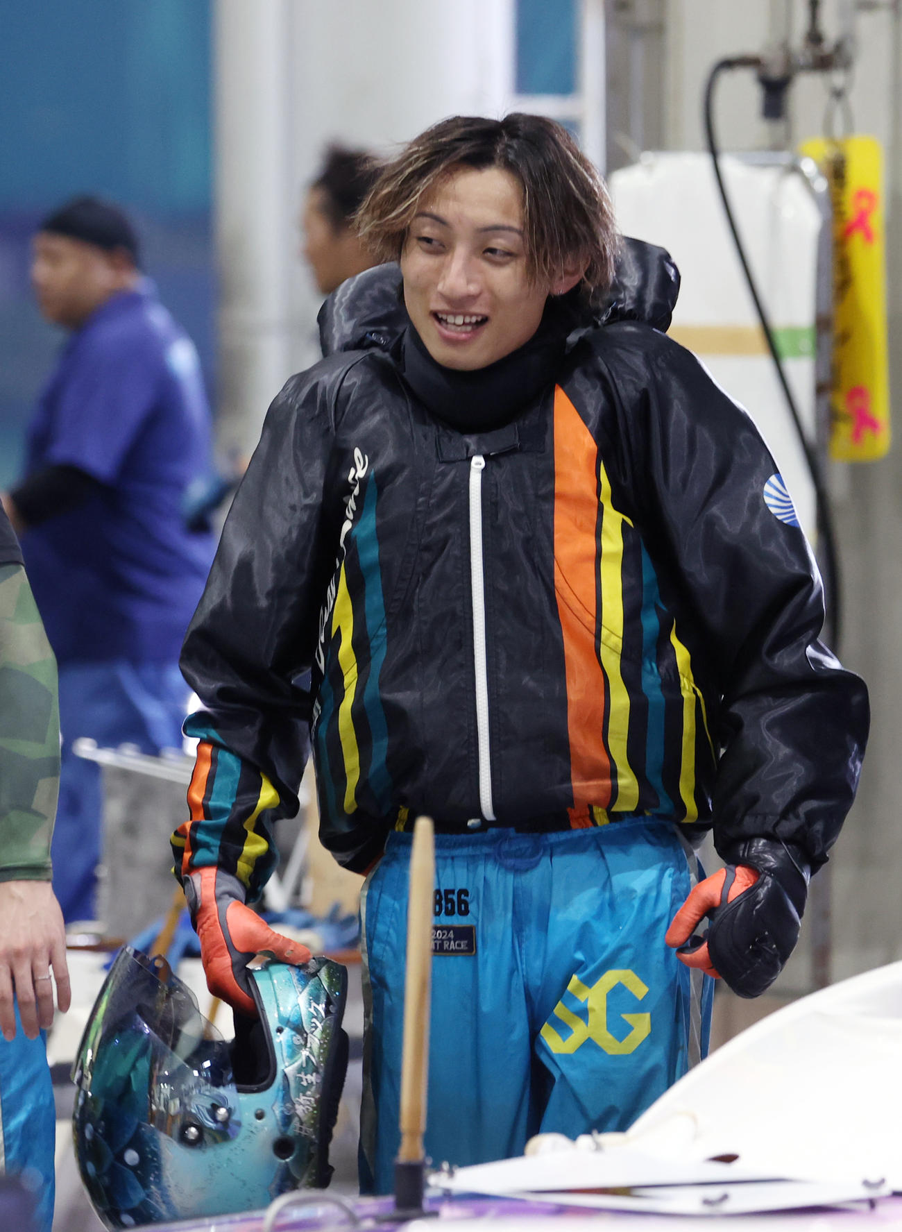 予選7Rで2着の豊田健士郎は笑顔を見せる（撮影・柴田隆二）