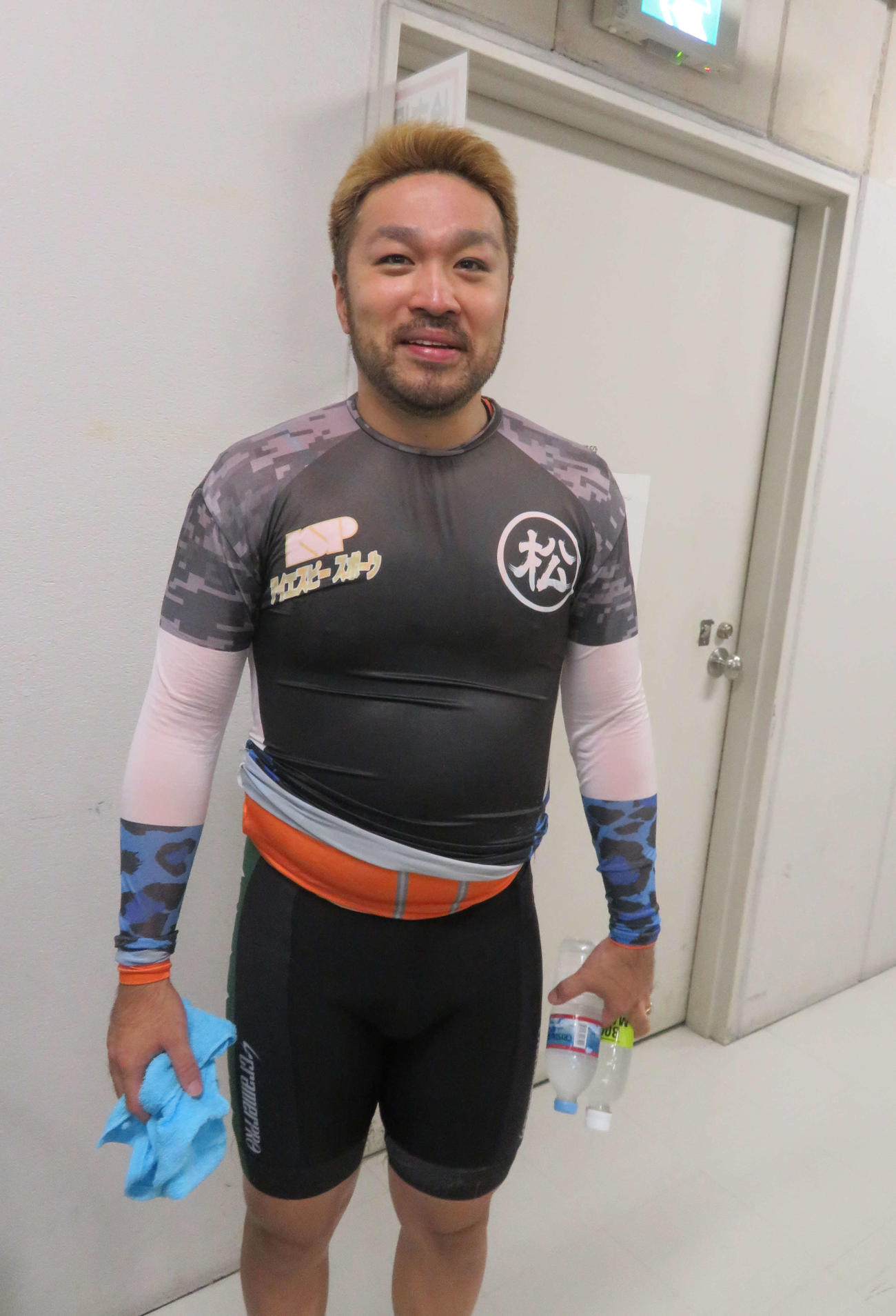 予選1R、2角3番手からの豪快まくりで圧勝した興呂木雄治