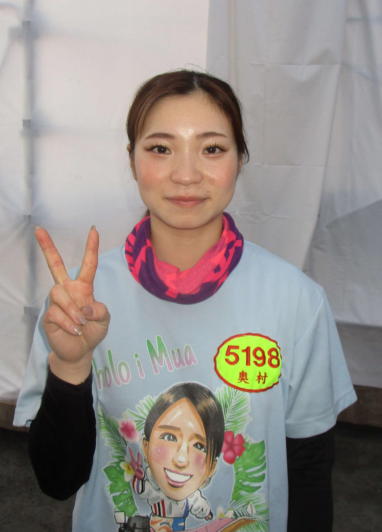 4日目4Rで2着に入り、3連単4万円超えの高配当を演出してVサインの奧村明日香