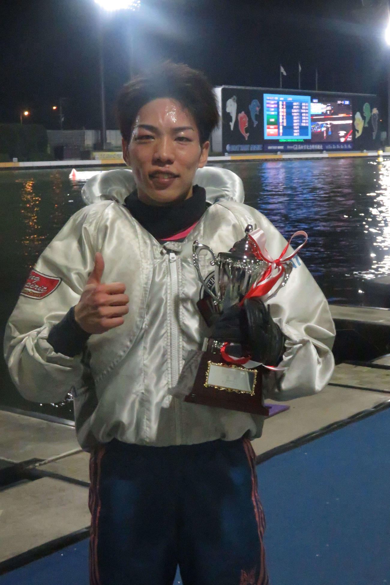 吉田凌太朗がイン速攻で住之江初優勝を飾った