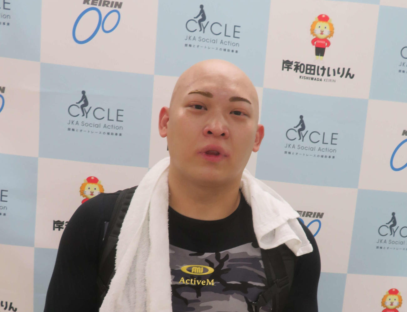 予選1R、イン粘りから競り勝ち予選を快勝した門脇翼