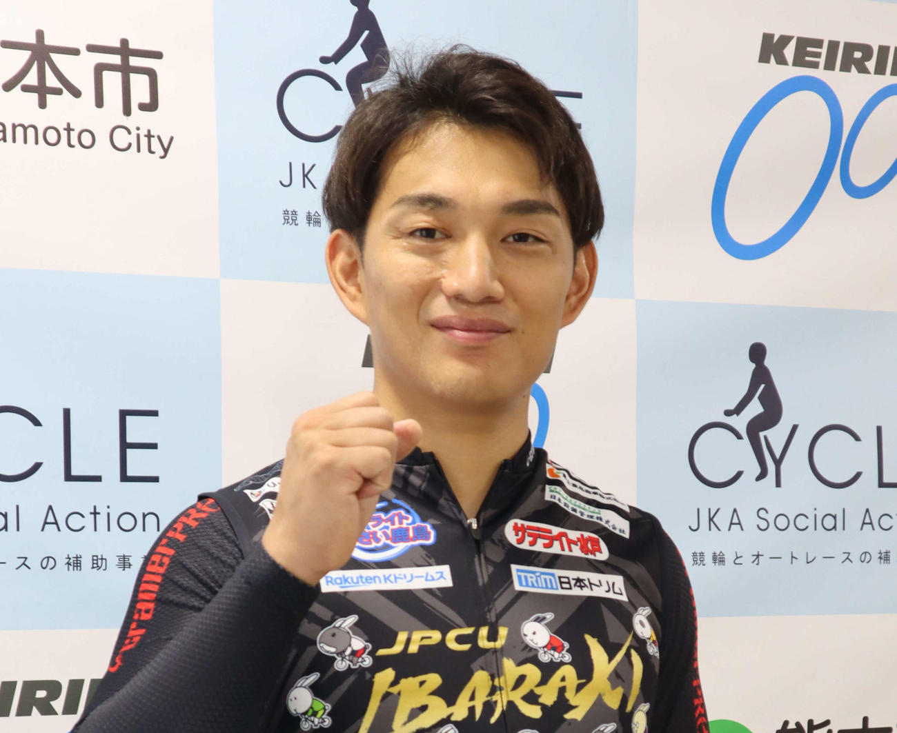 【競輪】初日1番時計の上がり11秒2松崎広太が白星発進「ここから上がってくると思う」/熊本 - 競輪写真ニュース : 日刊スポーツ