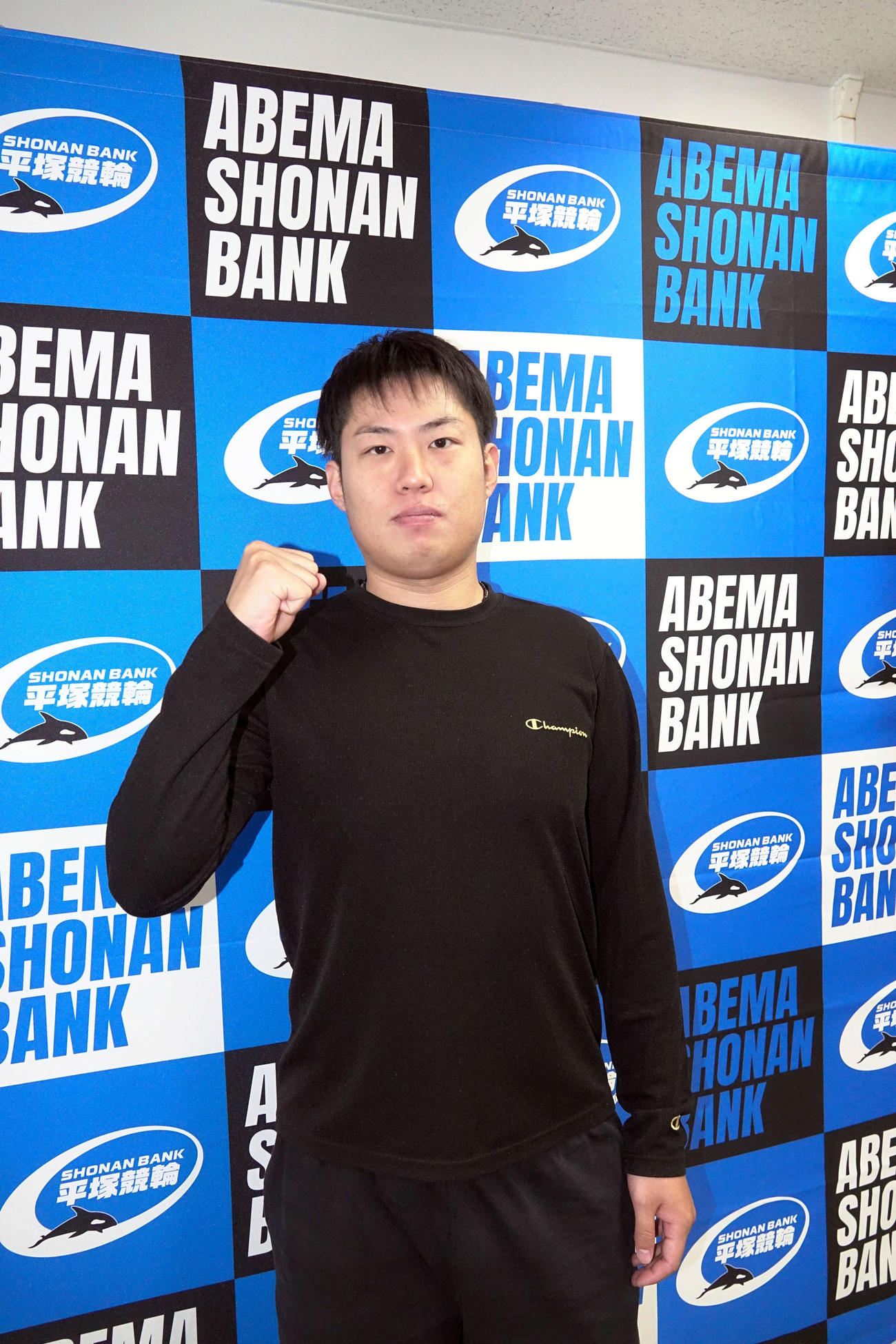 特選を逃げ切って勝ち7連勝を飾った格清洋介