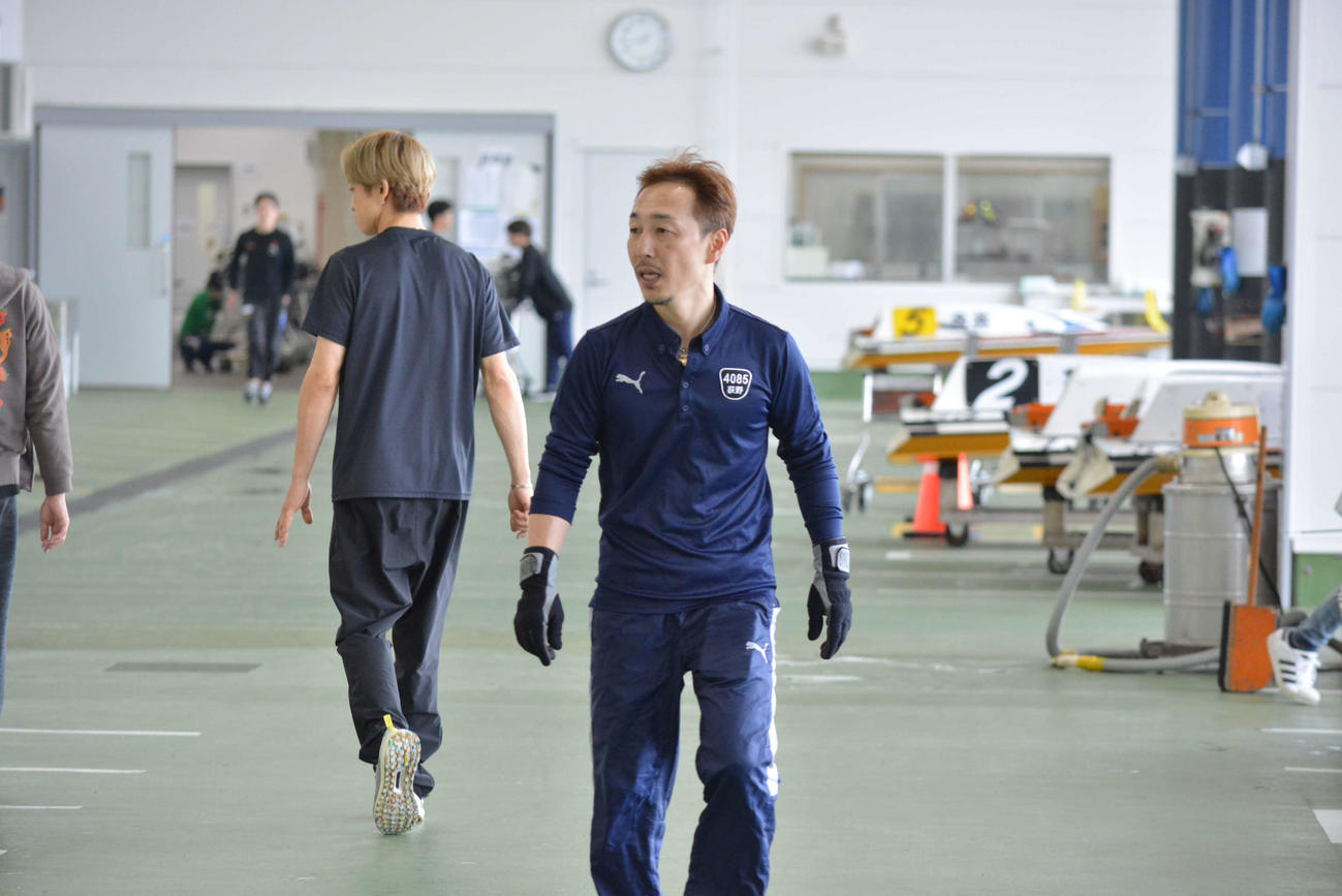 荻野裕介は前節V機のパワーを引き出してきた