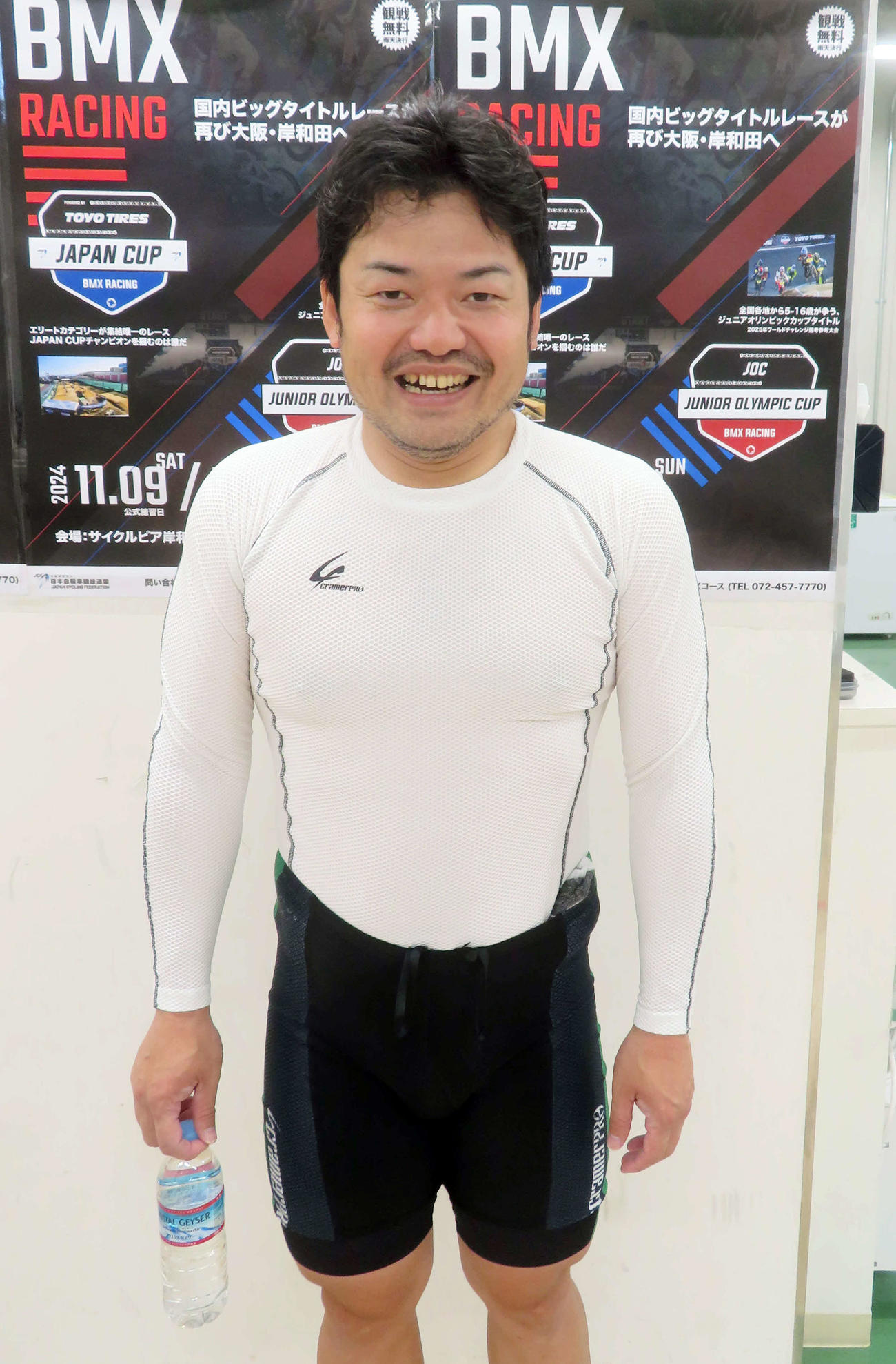 今年2勝目を挙げた西巻秀太は最高の笑顔を見せた