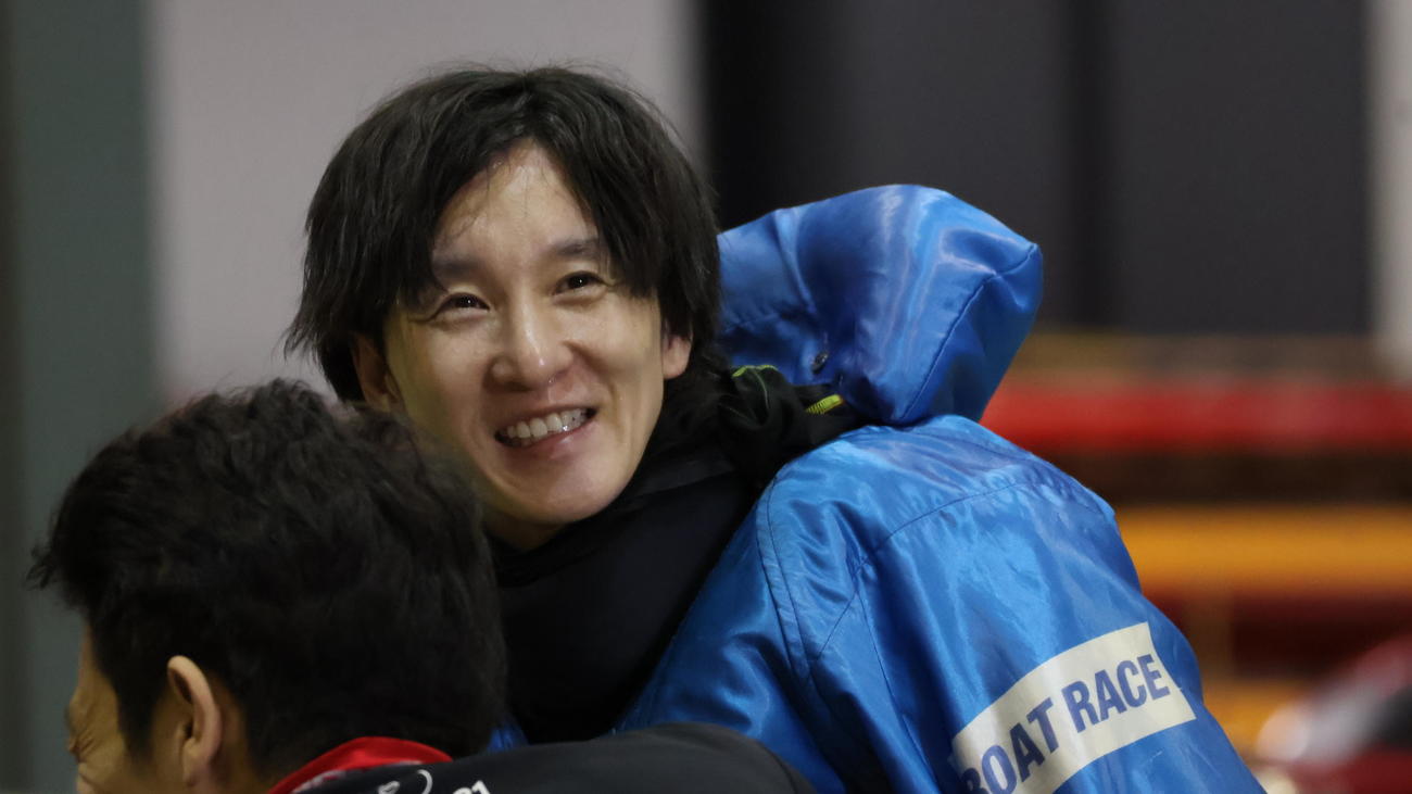 予選3位の長岡良也が準優9R、イン速攻を決めて優出一番乗りを果たす