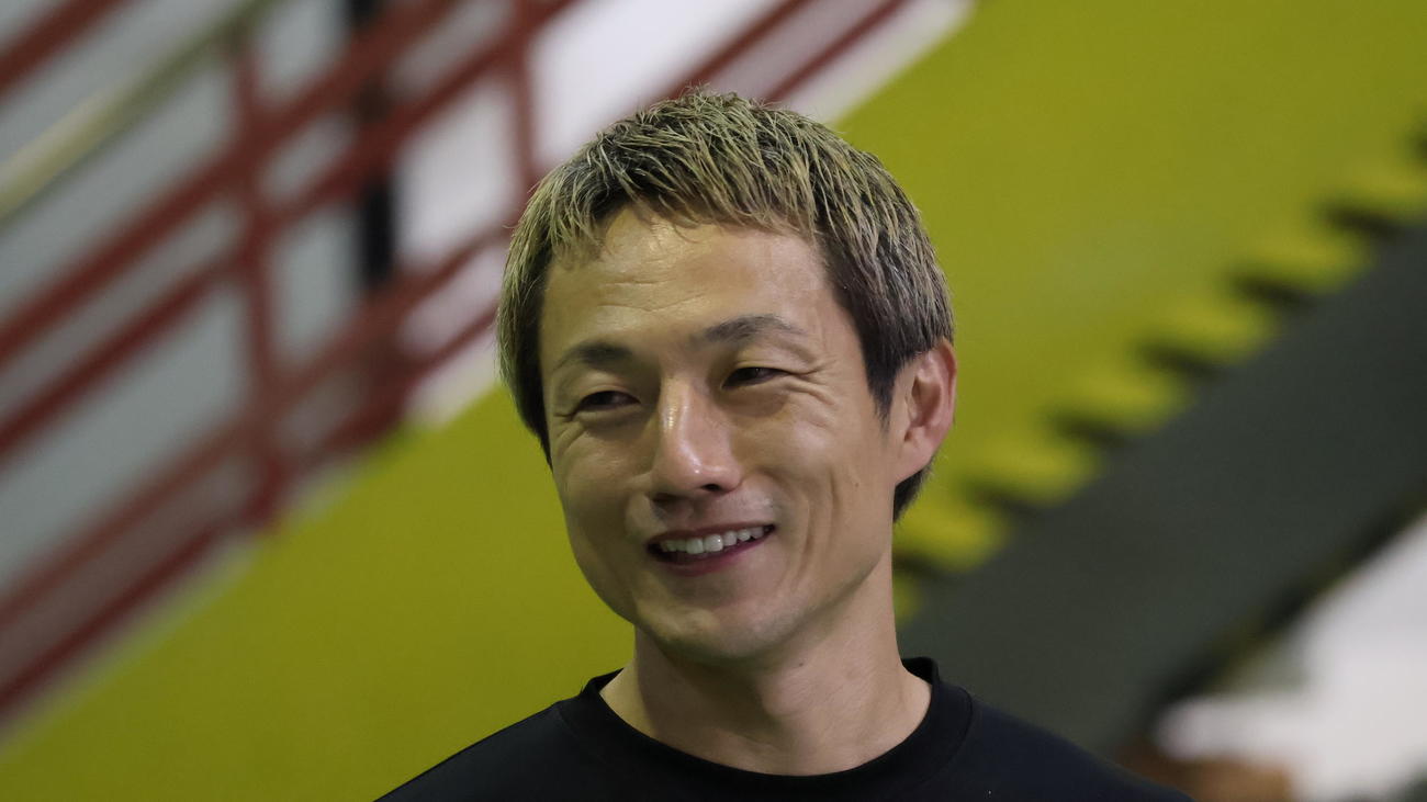 12Rドリーム戦は、1枠今井貴士がコース有利に逃げる
