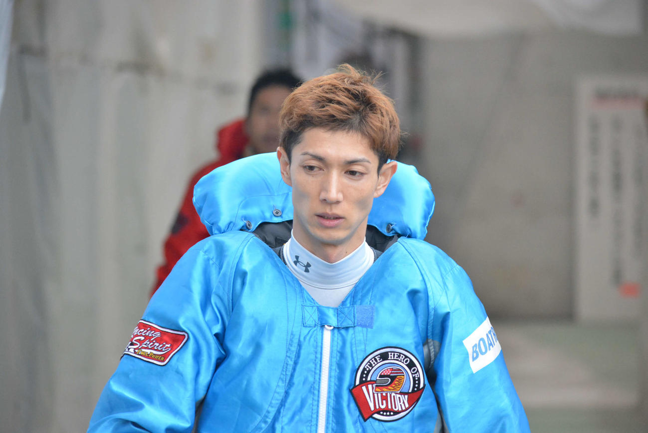 準優11Rは地元の山田祐也が主導権を握る