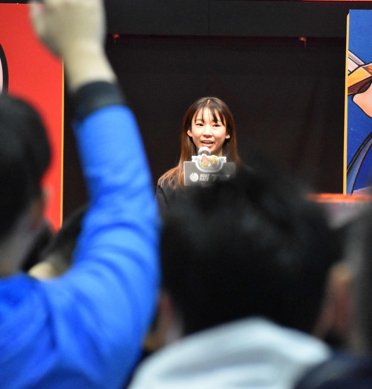 守屋美穂が登場すると一気にボルテージが最高潮に
