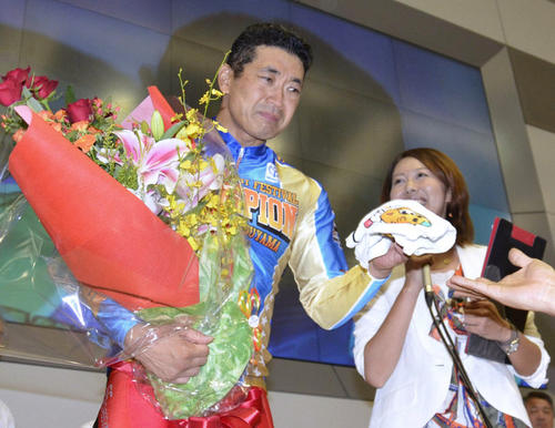 2011年・松山G2サマーナイトフェスティバルで優勝し、表彰式で涙