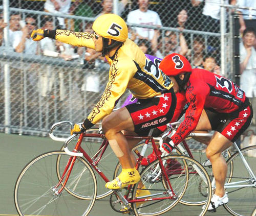 最後のG1制覇となった2005年オールスター(名古屋)決勝でガッツポーズ