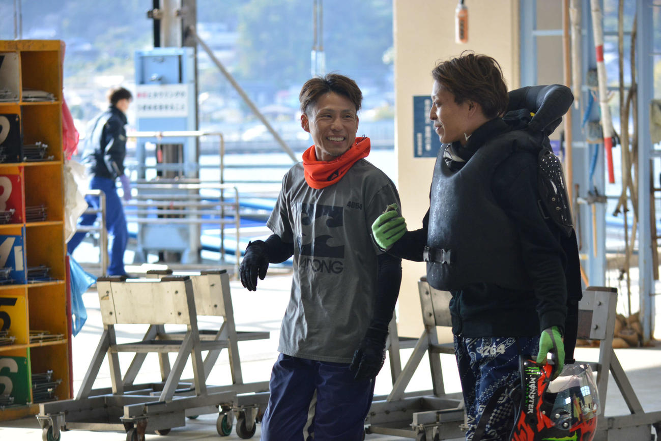 原田篤志（左）は白星奪取に燃える
