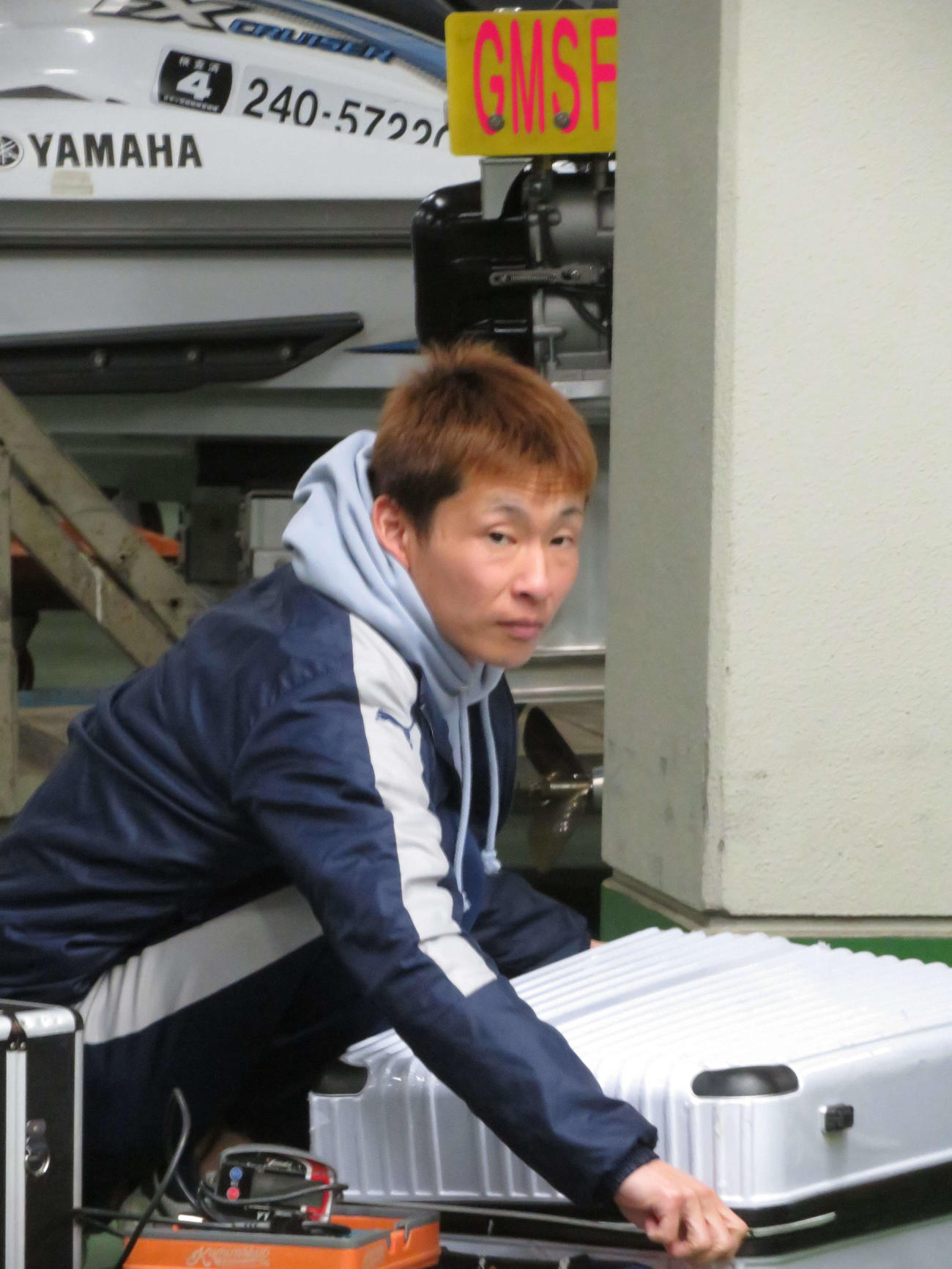 初日メインの12Rドリーム戦1枠に座る土屋智則（撮影・湯田坂賢一）