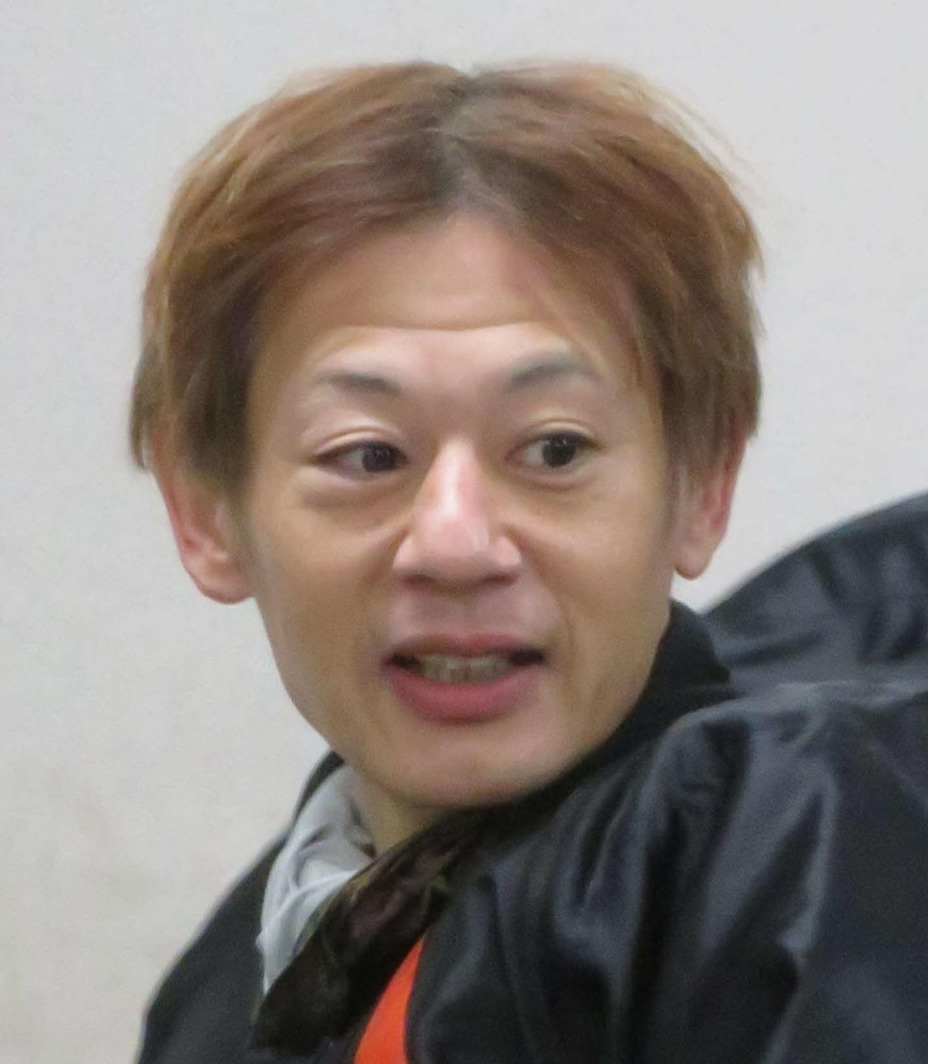 初日4Rを2周1M逆転で制した早川尚人