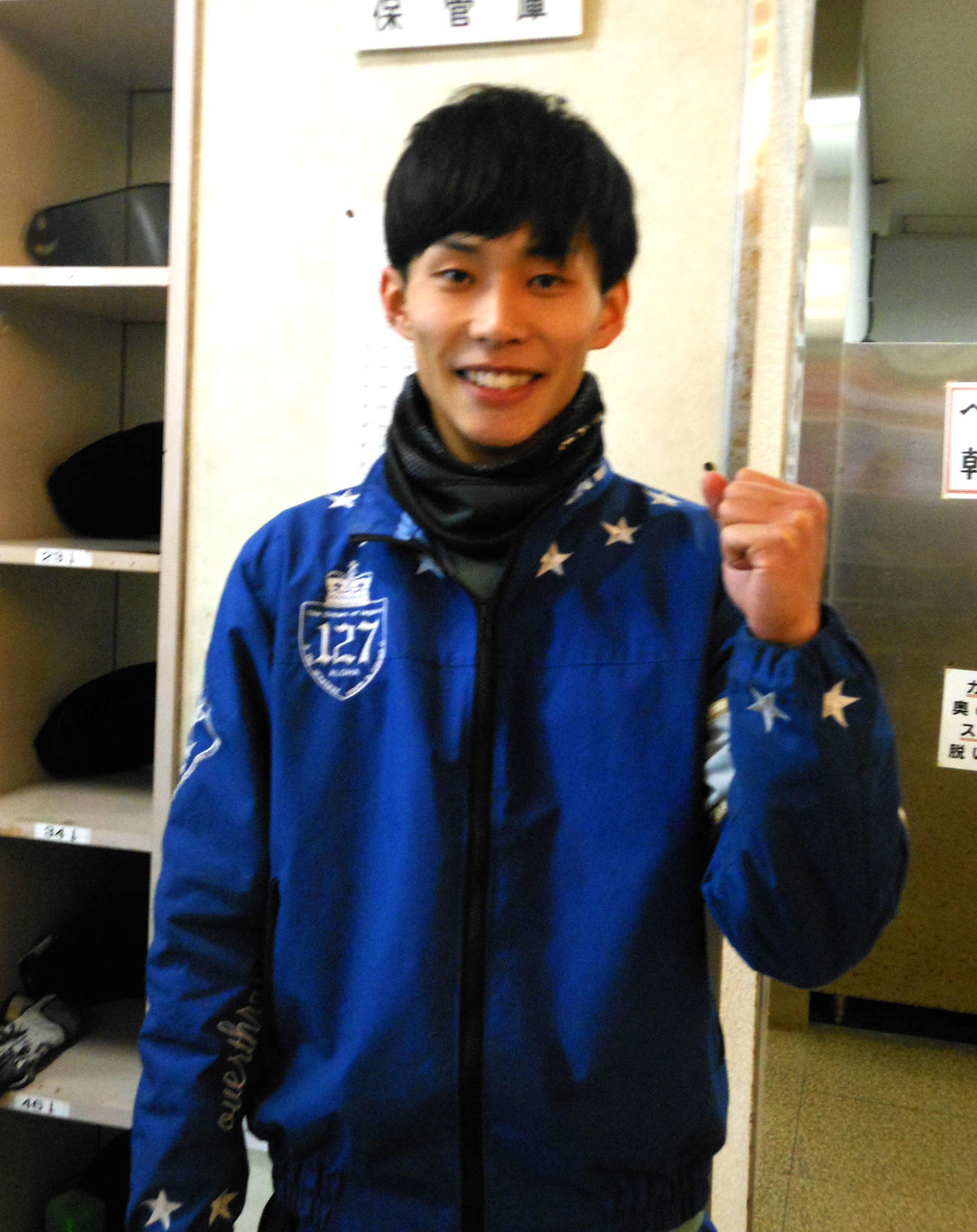 バースデーG1初勝利を飾った田村慶がガッツポーズ