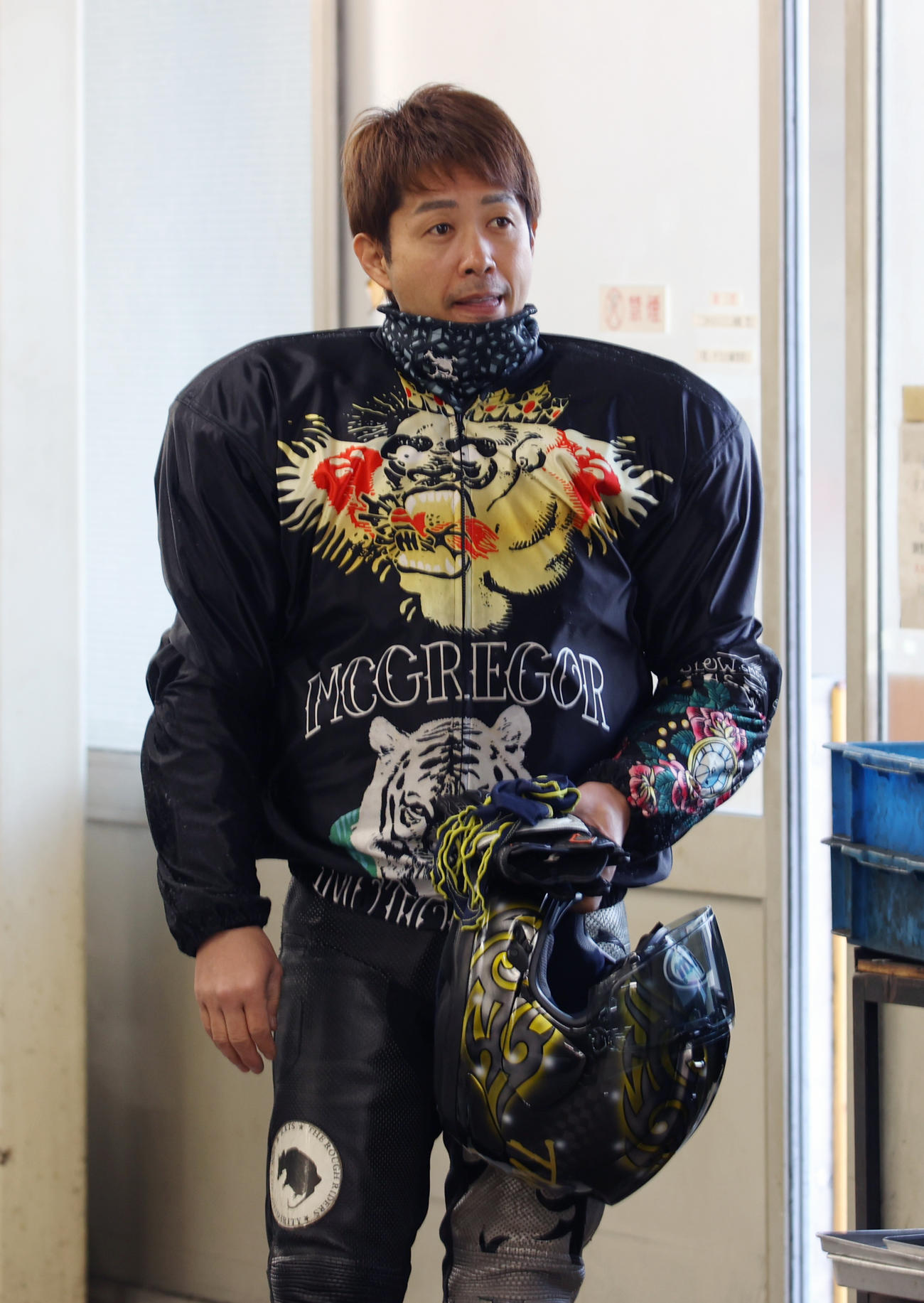 練習走行に向かう金子大輔（撮影・柴田隆二）