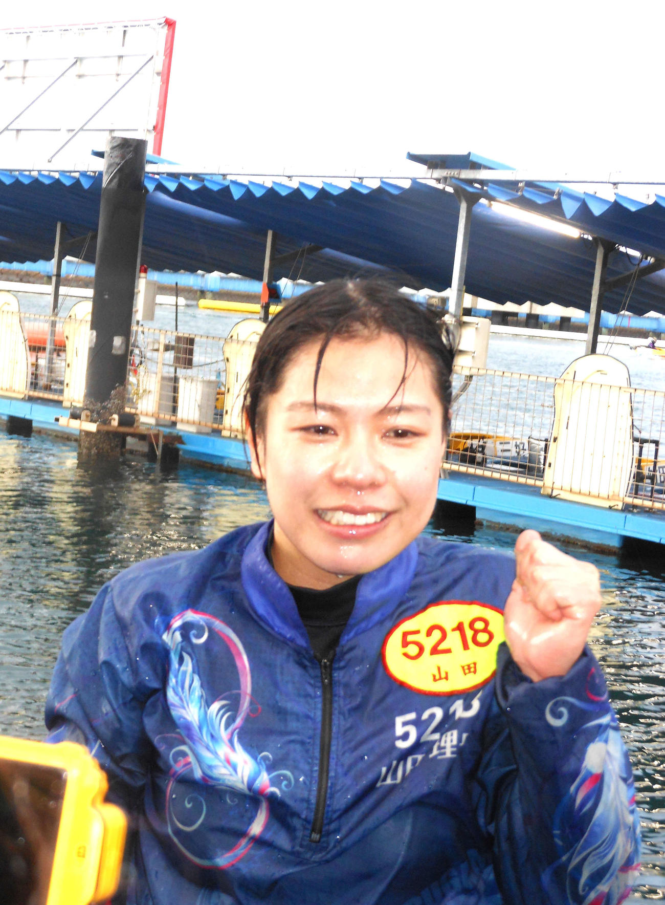 水神祭を終えてピットに上がった山田理央