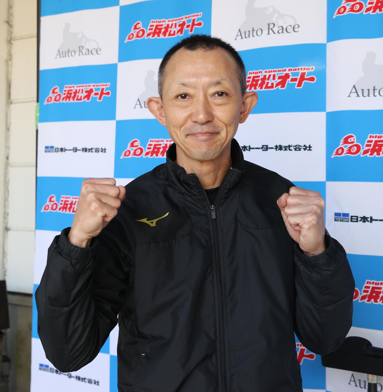 予選6Rで1着の若井友和（撮影・柴田隆二）