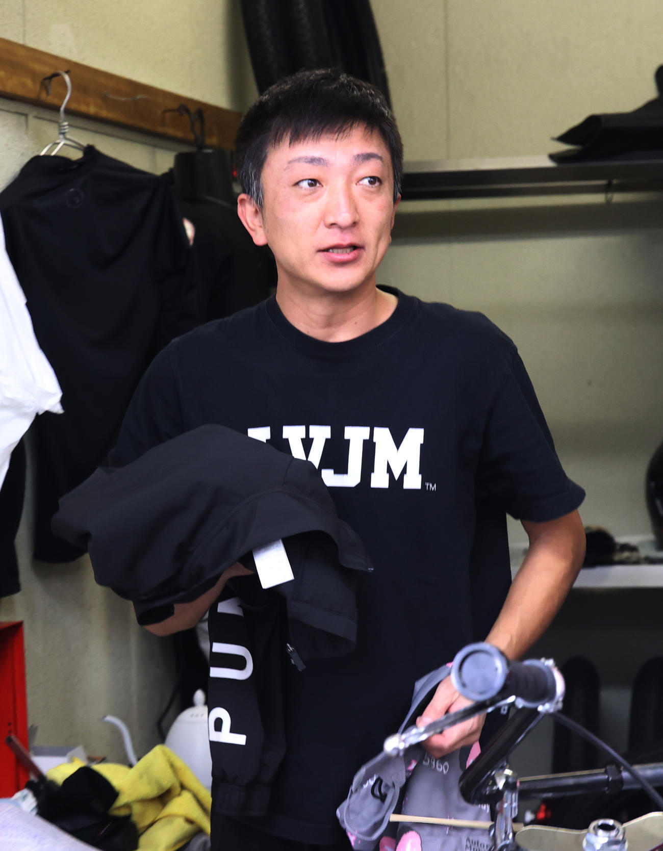 全日本選抜予選9Rで1着の荒尾聡は3連勝を決めた（撮影・柴田隆二）