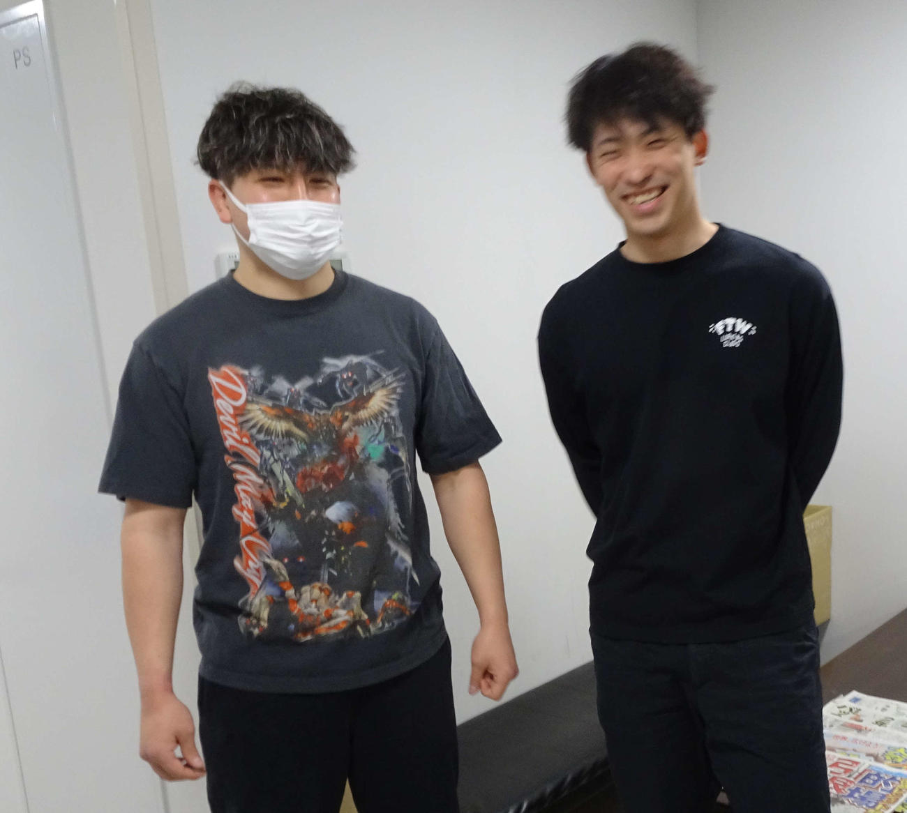 南部翔大（左）はS特昇した同期の栗山和樹に代わっての追加あっ旋になった