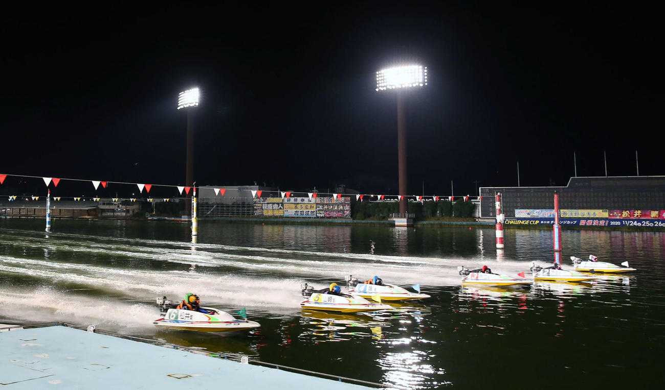 蒲郡ボートレース場（2019年11月9日撮影）