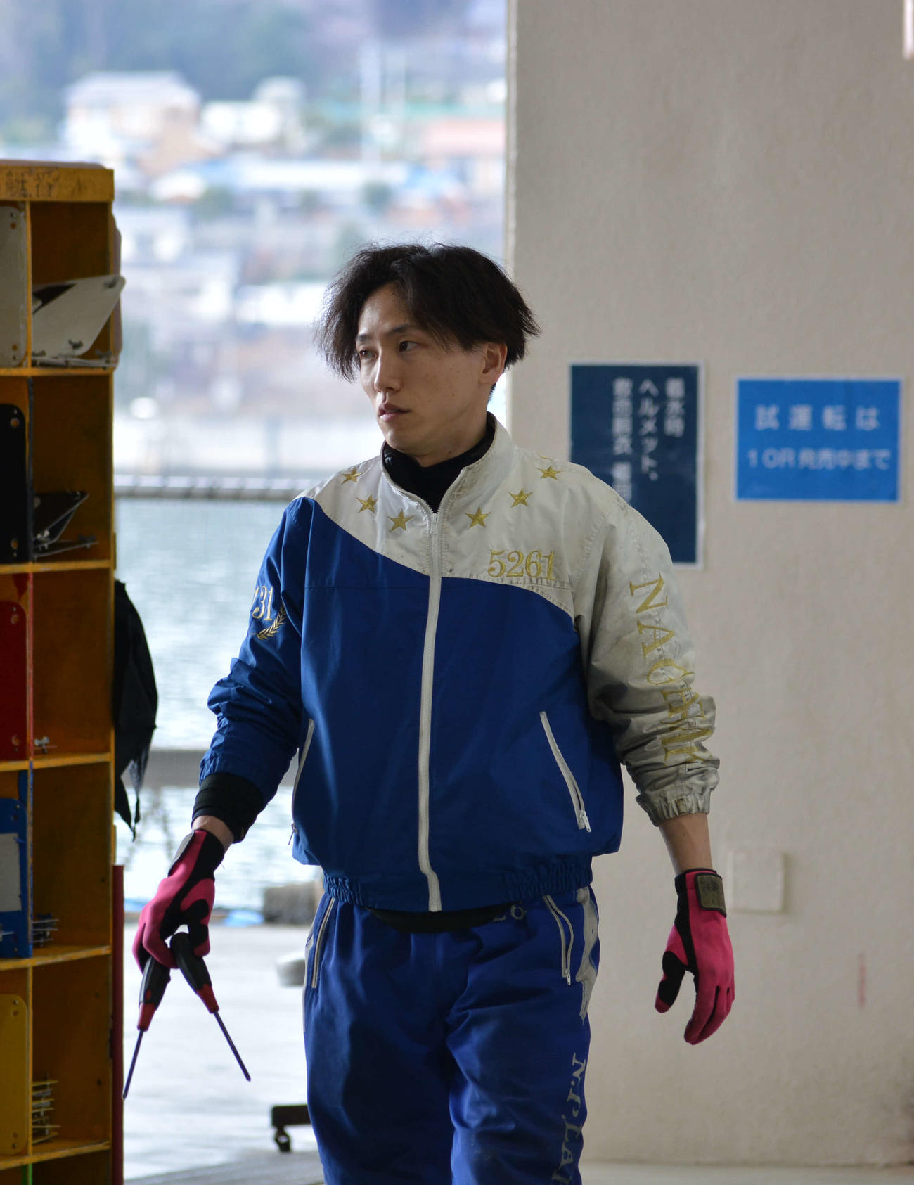 岡暢祐