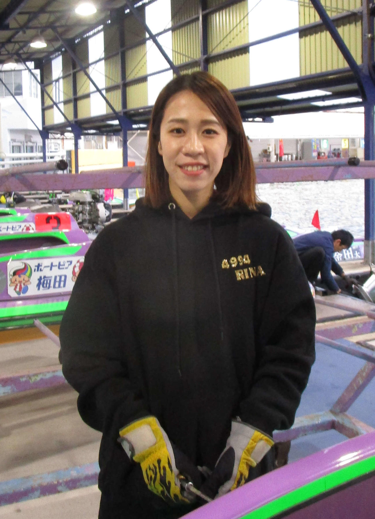 道中、猛烈な追い上げで2着発進した山本梨菜（撮影・安井雅彦）
