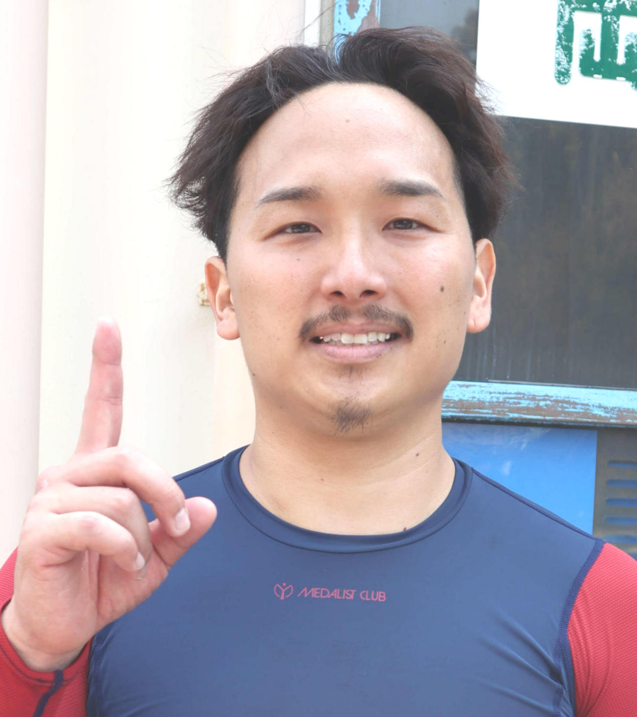 地元で通算100勝を達成した米嶋恵介