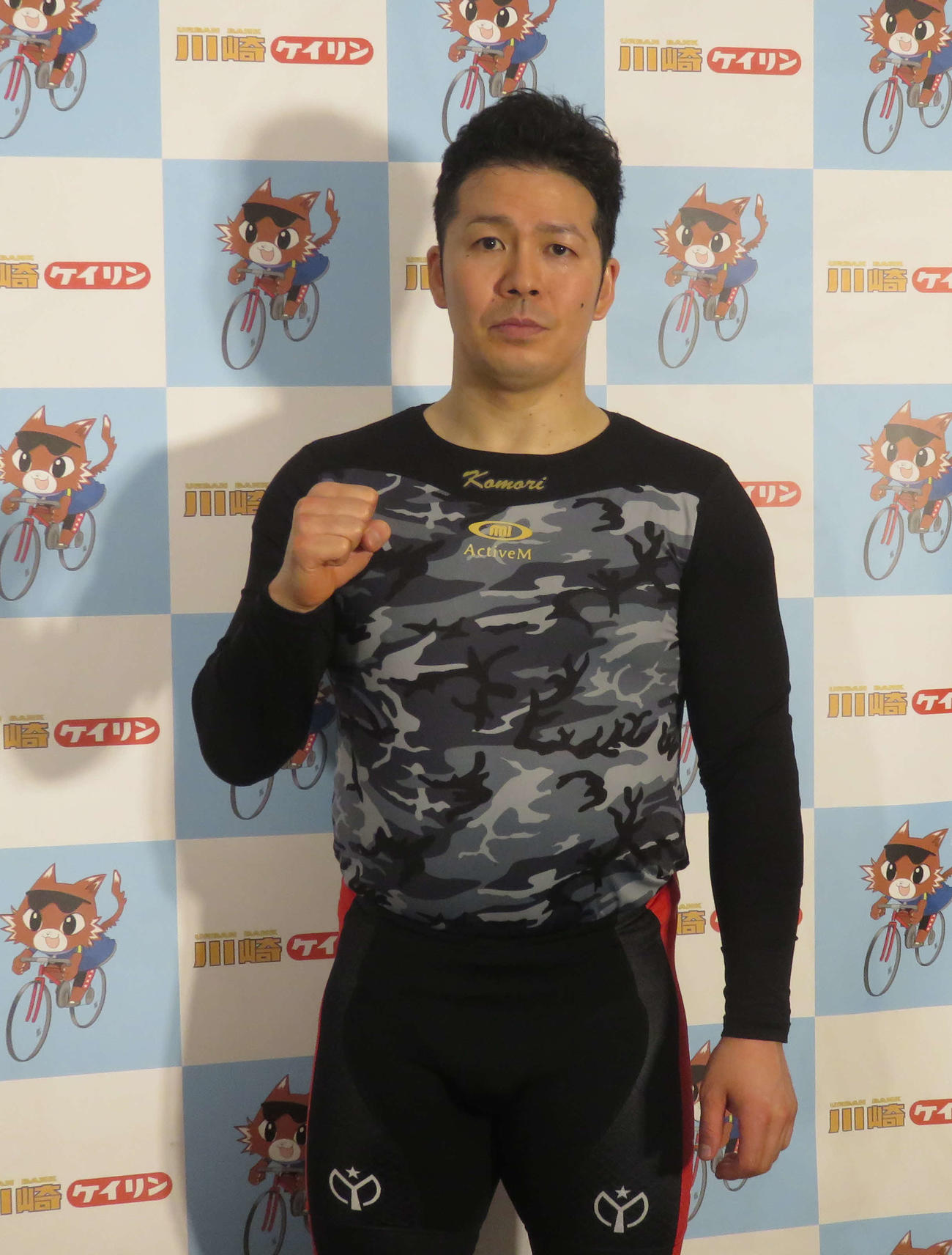 脇本雄太の快速まくりに食らい付き決勝進出の小森貴大