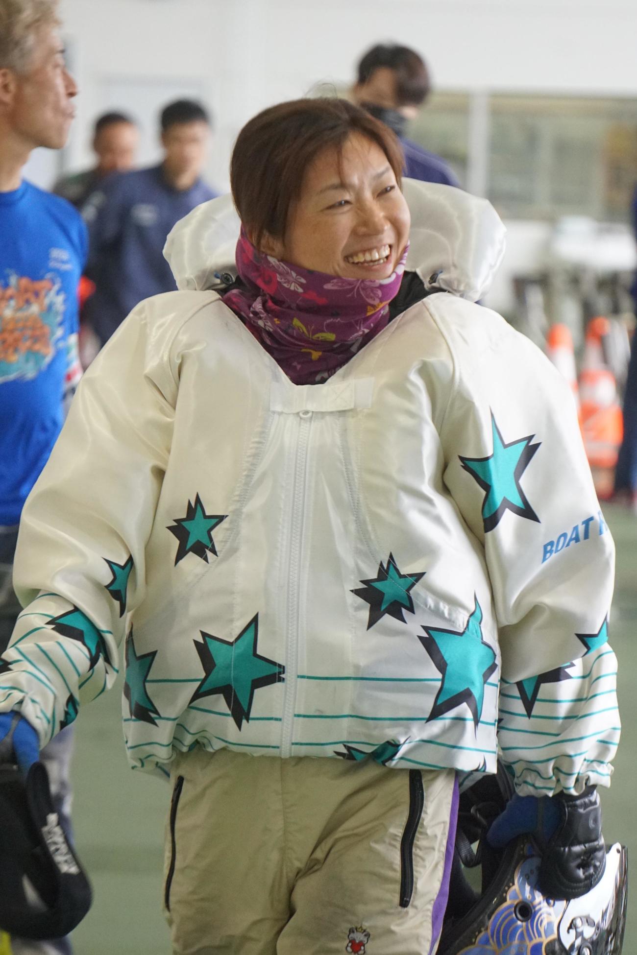 向井美鈴が上々の滑り出しを飾った
