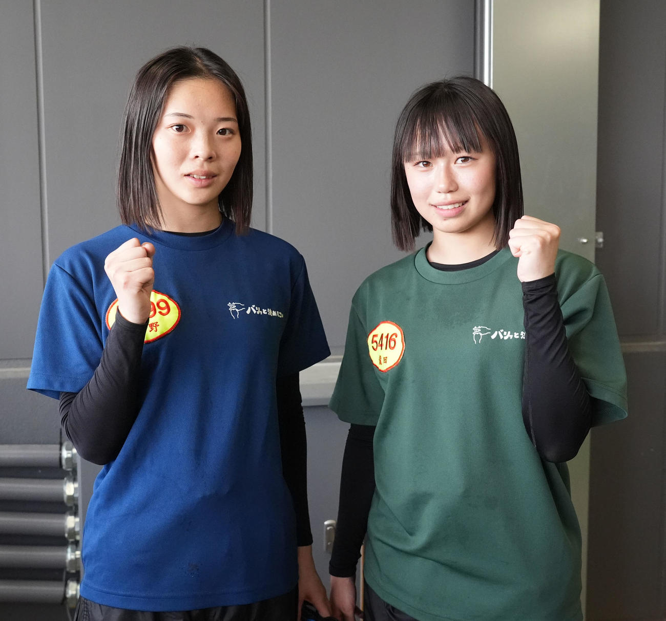 長野未来（左）と龍田真白の地元2人がデビュー戦に挑む
