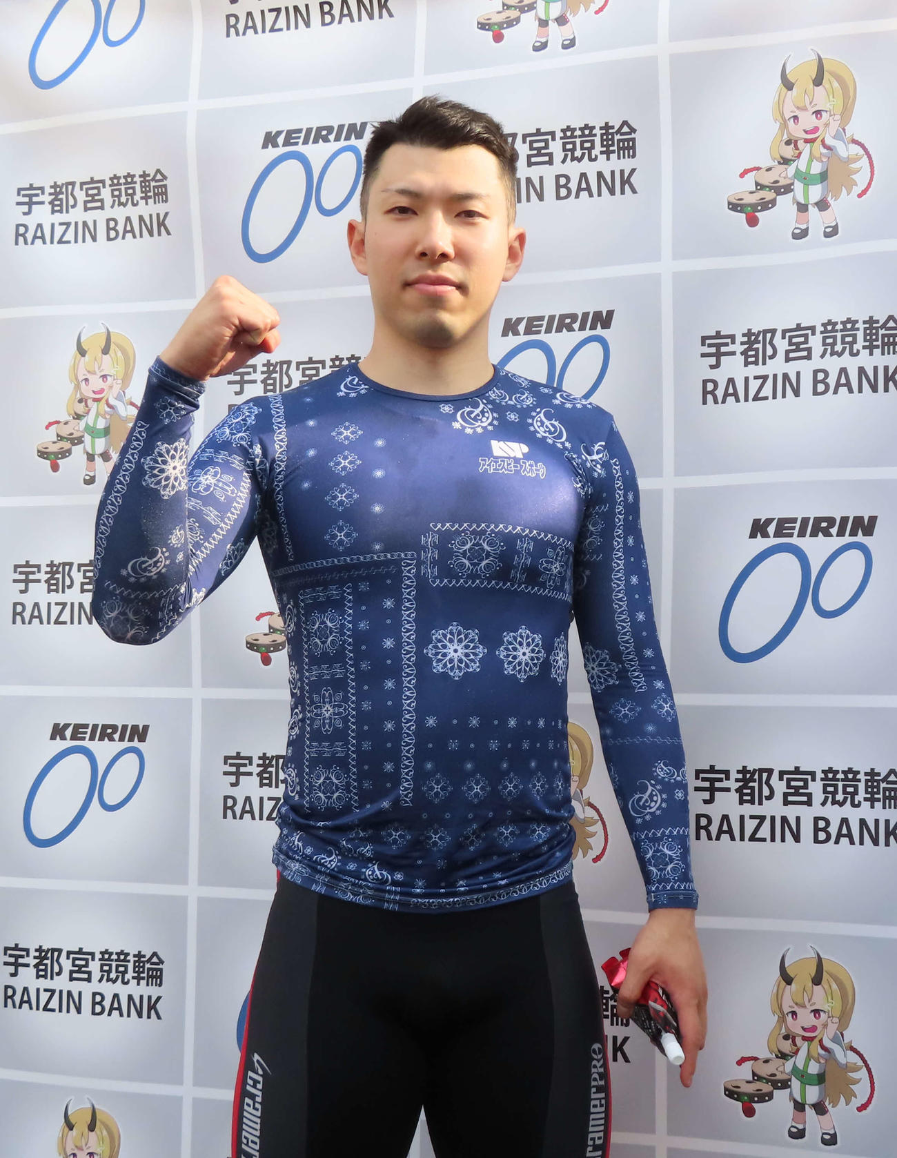宇都宮競輪　準決10Rも果敢な仕掛けに打って出る蕗沢鴻太郎（撮影・野島成浩）