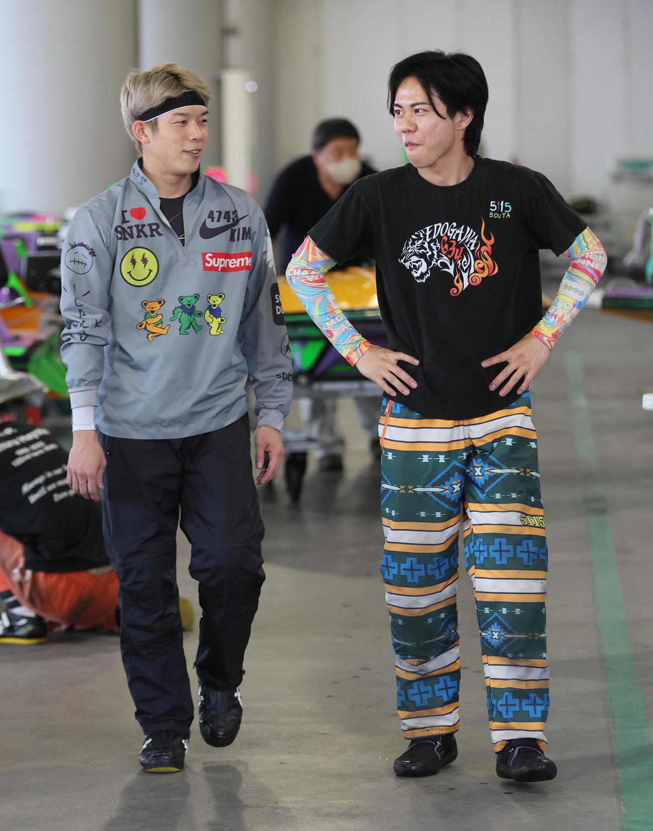 木村仁紀（左）と香川颯太（撮影・宮崎幸一）