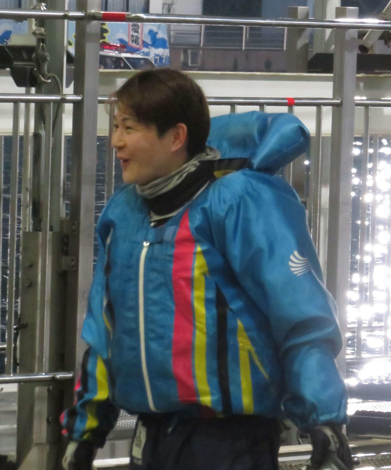 力強い4コースまくりを決めた秋元哲