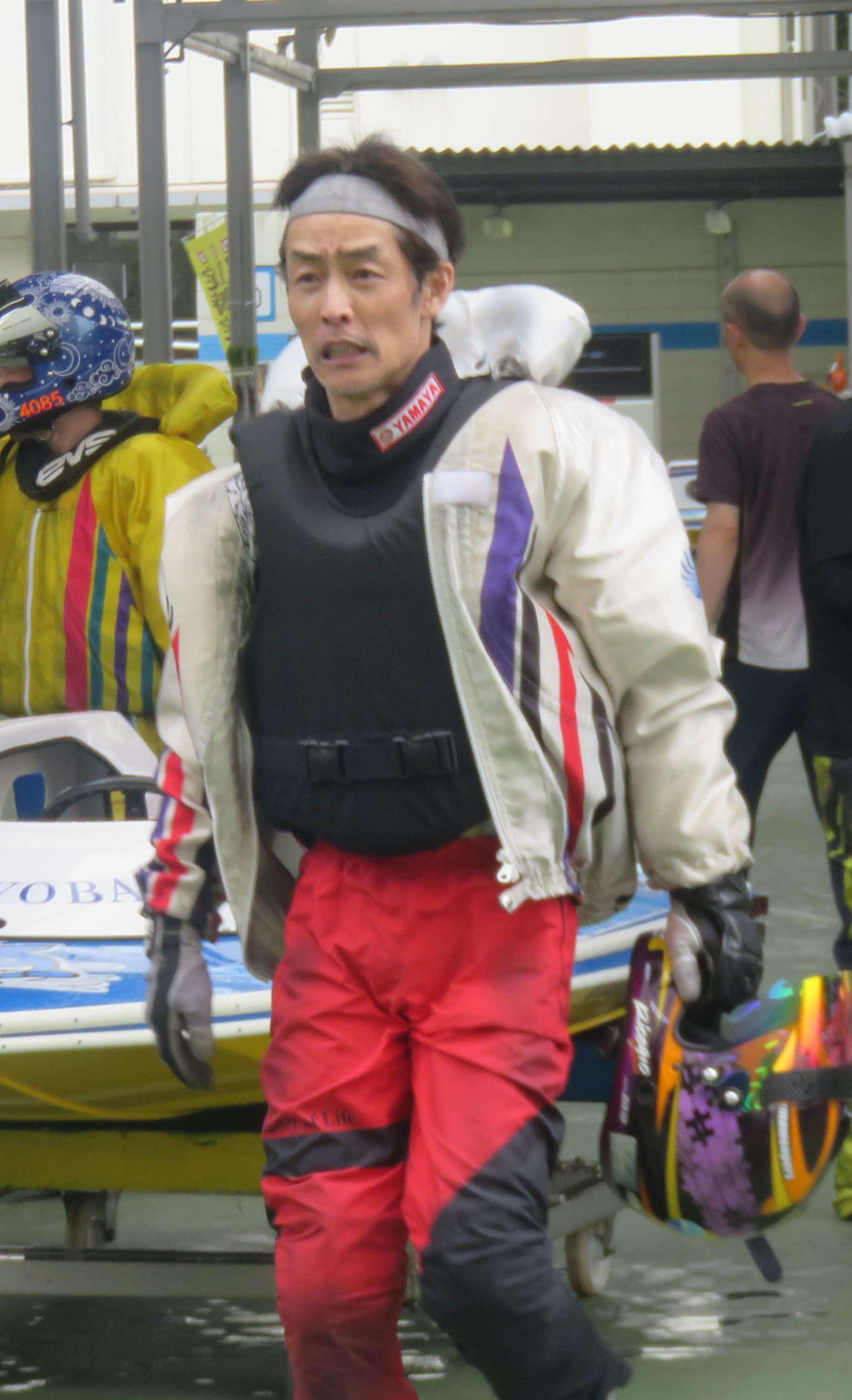 5Rを逃げ切った山谷央。1Rの今坂晃広から5Rまで後半10Rに出場する5選手が勝利した