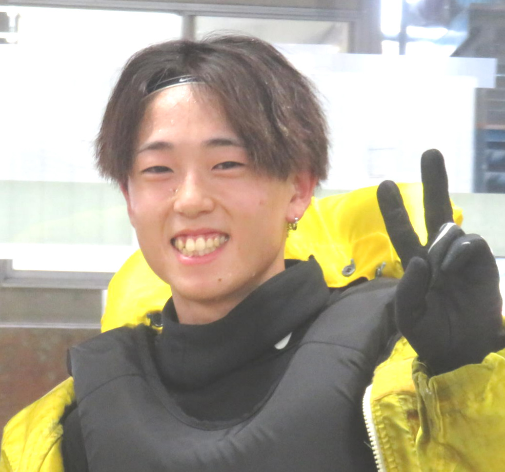 再び鋭くまくり差した青木蓮